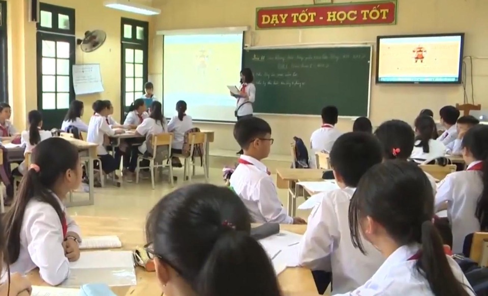 Công nghệ 4.0 thúc đẩy đổi mới phương pháp dạy - học các môn khoa học xã hội - 1 Công nghệ 4.0 thúc đẩy đổi mới phương pháp dạy - học các môn khoa học xã hội - 1