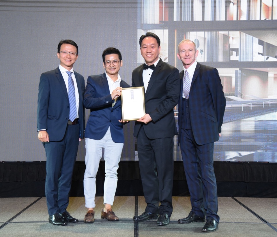 SonKim Land đạt 2 giải thưởng tại Lễ trao giải Bất động sản Châu Á Thái Bình Dương 2019 với dự án The Galleria Residence - 2 SonKim Land đạt 2 giải thưởng tại Lễ trao giải Bất động sản Châu Á Thái Bình Dương 2019 với dự án The Galleria Residence - 2