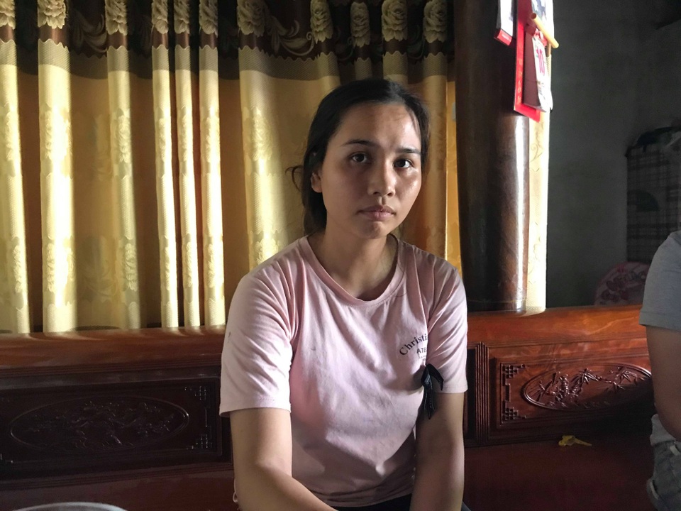 Cụ bà khai đổ thuốc diệt cỏ xuống giếng nhà hàng xóm để... trả thù vặt - 3 Cụ bà khai đổ thuốc diệt cỏ xuống giếng nhà hàng xóm để... trả thù vặt - 3