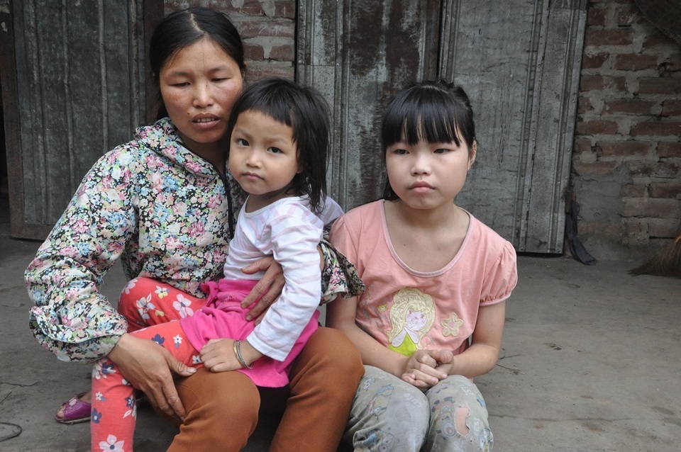 Nghẹn đắng người đàn bà đau đớn nhìn chồng chết đuối, con thần kinh đuổi chém - 11 Nghẹn đắng người đàn bà đau đớn nhìn chồng chết đuối, con thần kinh đuổi chém - 11