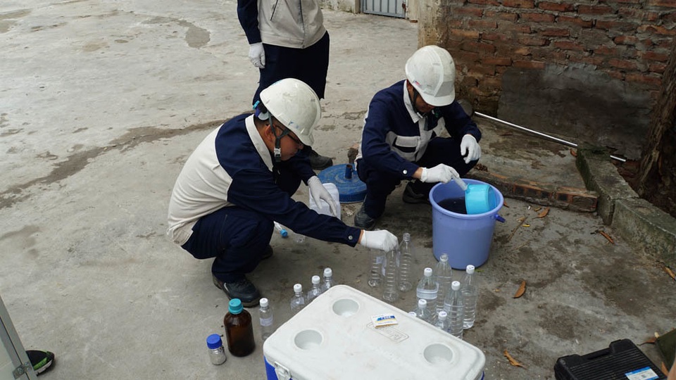 Kiểm tra chất lượng nước sông Tô Lịch sau khi áp dụng công nghệ làm sạch của Nhật Bản - 8