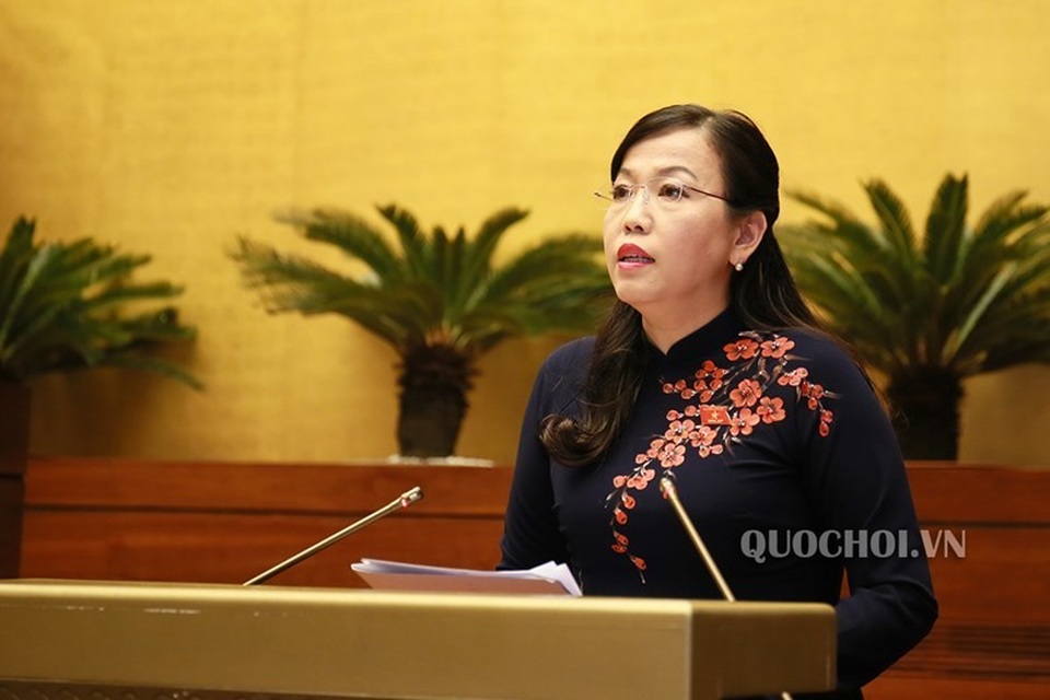 Nghịch lý chuyện sàm sỡ phụ nữ phạt 200.000 đồng, đổi 100 USD phạt 90 triệu đồng - 1 Nghịch lý chuyện sàm sỡ phụ nữ phạt 200.000 đồng, đổi 100 USD phạt 90 triệu đồng - 1