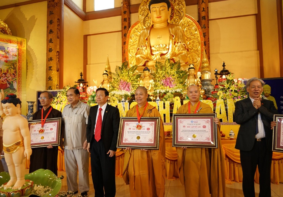 Xác lập 6 kỷ lục Việt Nam tại Vesak 2019 - 4 Xác lập 6 kỷ lục Việt Nam tại Vesak 2019 - 4