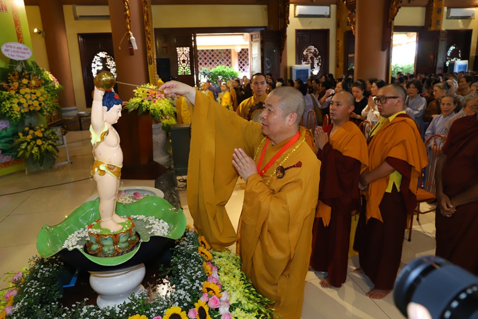Xác lập 6 kỷ lục Việt Nam tại Vesak 2019 - 3 Xác lập 6 kỷ lục Việt Nam tại Vesak 2019 - 3