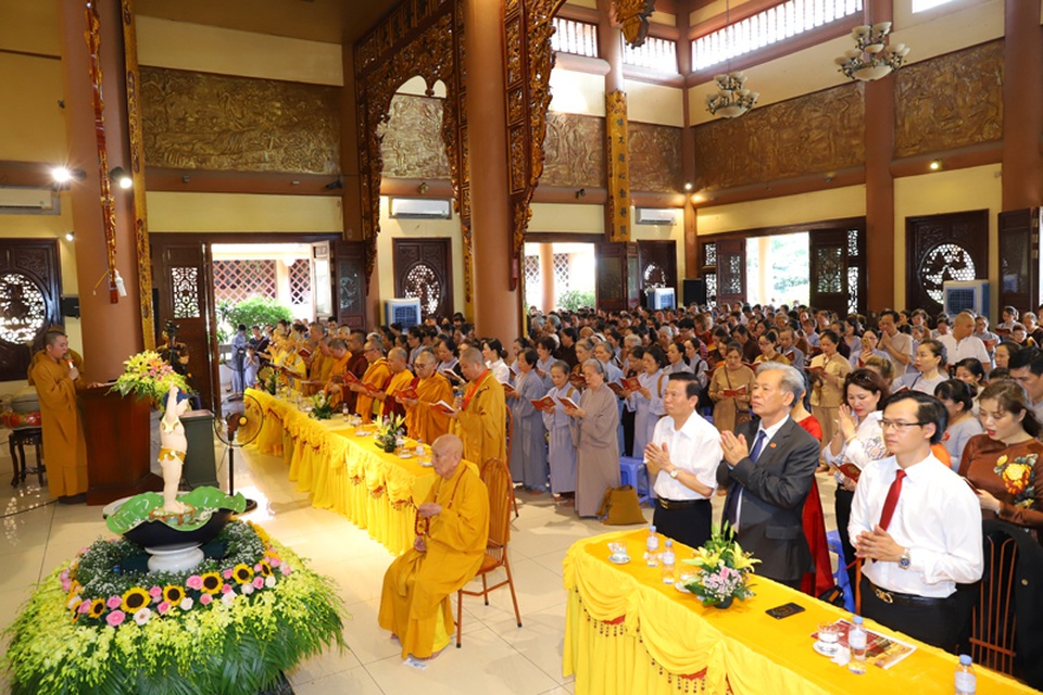 Xác lập 6 kỷ lục Việt Nam tại Vesak 2019 - 8 Xác lập 6 kỷ lục Việt Nam tại Vesak 2019 - 8
