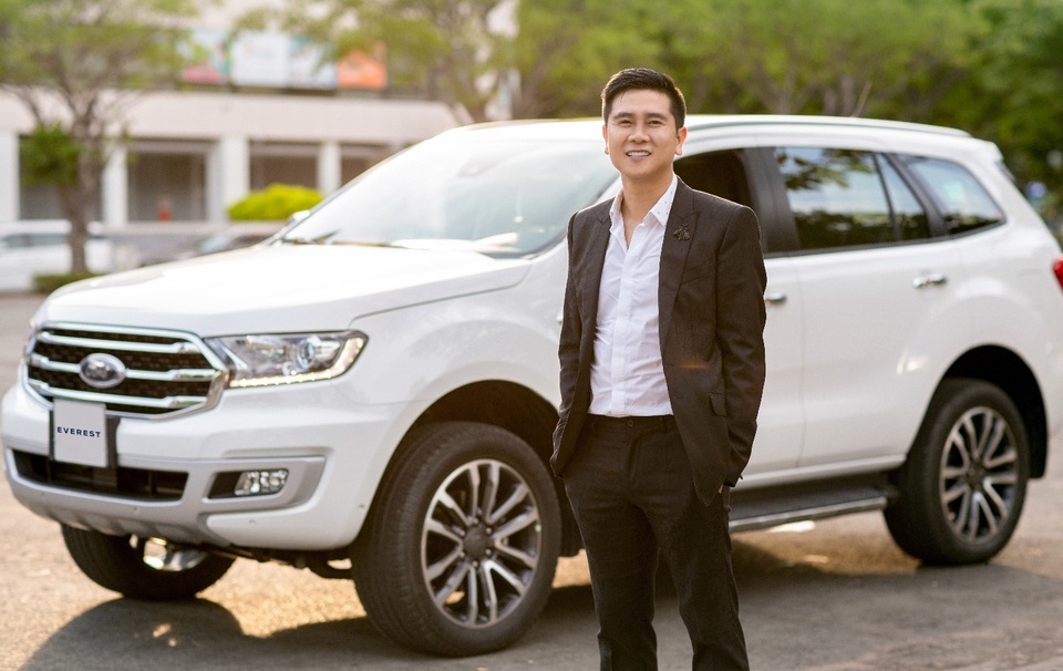 Giám khảo Hồ Hoài Anh: “Đôi khi tôi quá thẳng!” - 2 Giám khảo Hồ Hoài Anh: “Đôi khi tôi quá thẳng!” - 2