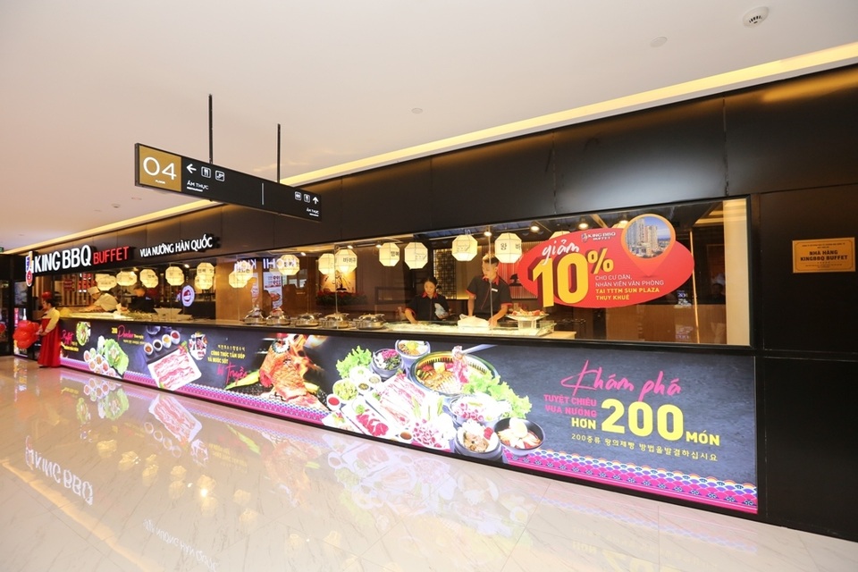 TTTM Sun Plaza Thụy Khuê hút khách ngày khai trương - 4 TTTM Sun Plaza Thụy Khuê hút khách ngày khai trương - 4