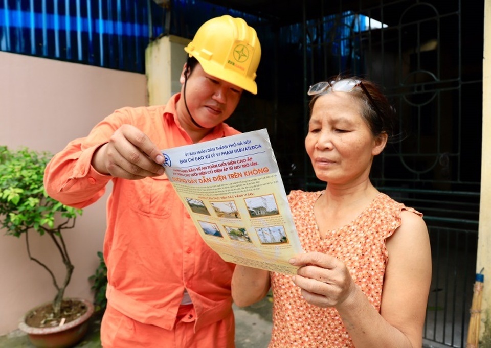 Những người ăn cơm dưới đất, làm việc trên trời - 6 Những người ăn cơm dưới đất, làm việc trên trời - 6