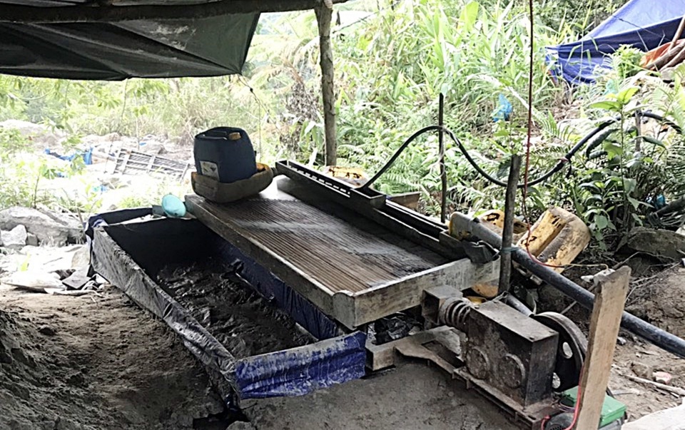 Bắt hơn nửa tại thuốc nổ Bắt hơn nửa tại thuốc nổ