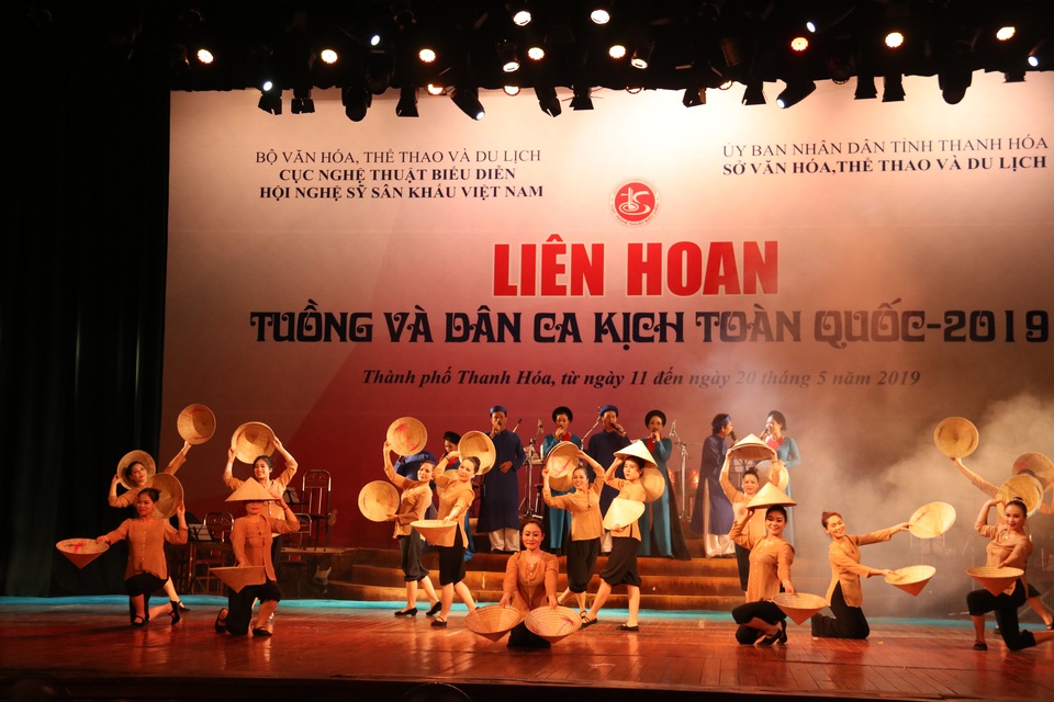 Bế mạc Liên hoan Tuồng và Dân ca kịch toàn quốc 2019 - 4 Bế mạc Liên hoan Tuồng và Dân ca kịch toàn quốc 2019 - 4