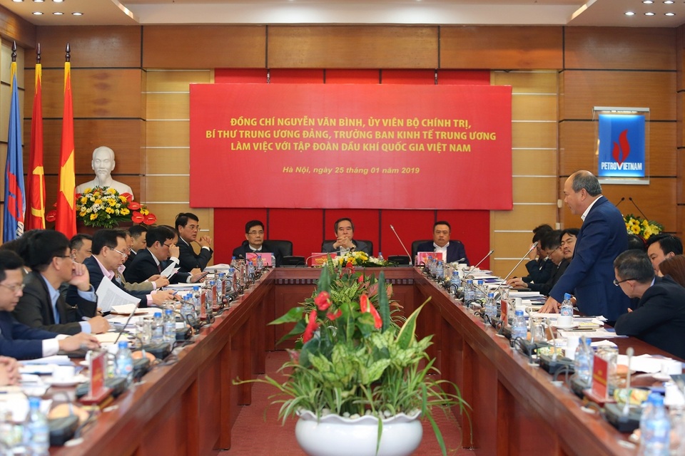 Trưởng ban Kinh tế Trung ương Nguyễn Văn Bình: Ngành Dầu khí đóng góp tích cực cho quản lý kinh tế vĩ mô - 2 Trưởng ban Kinh tế Trung ương Nguyễn Văn Bình: Ngành Dầu khí đóng góp tích cực cho quản lý kinh tế vĩ mô - 2