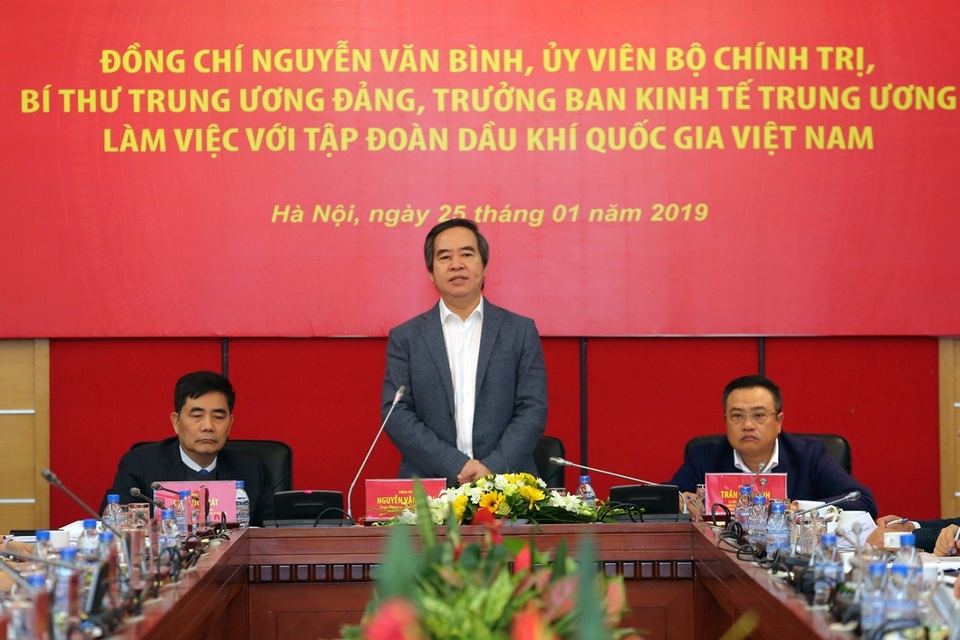 Trưởng ban Kinh tế Trung ương Nguyễn Văn Bình: Ngành Dầu khí đóng góp tích cực cho quản lý kinh tế vĩ mô - 3 Trưởng ban Kinh tế Trung ương Nguyễn Văn Bình: Ngành Dầu khí đóng góp tích cực cho quản lý kinh tế vĩ mô - 3