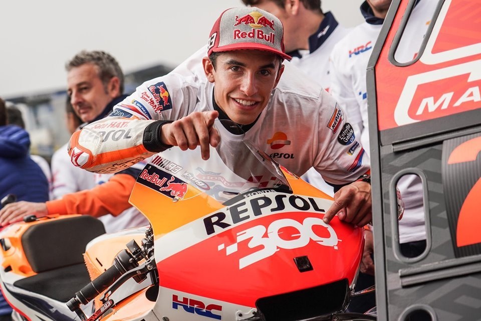 Chặng 5 MotoGP: Marc Marquez thắng nhẹ nhàng tại Le Mans - 9 Chặng 5 MotoGP: Marc Marquez thắng nhẹ nhàng tại Le Mans - 9