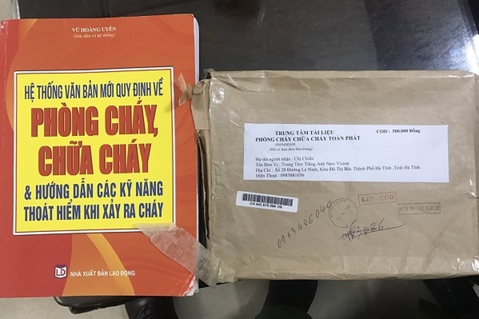 Nhiều người dân nhận trái đắng vì công an rởm - 1 Nhiều người dân nhận trái đắng vì công an rởm - 1