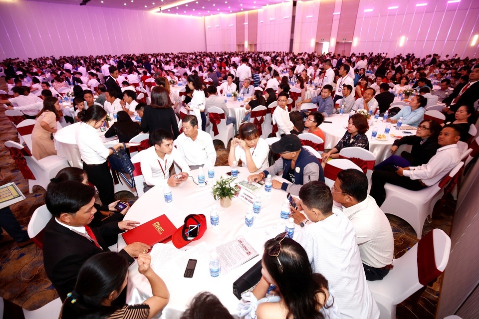 “Cháy hàng” 1.000 sản phẩm, Cát Tường Phú Hưng khẳng định sức hút đất nền vùng ven - 1 “Cháy hàng” 1.000 sản phẩm, Cát Tường Phú Hưng khẳng định sức hút đất nền vùng ven - 1