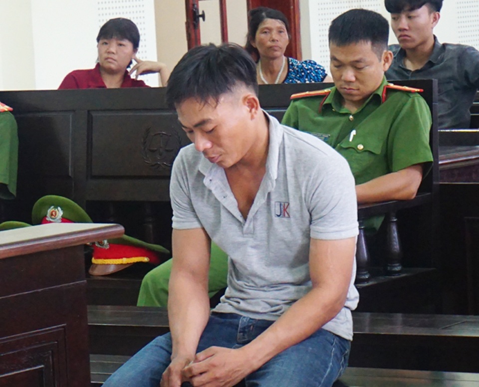 Bi kịch của người đàn bà có chồng bị giết ở nhà nhân tình - 2 Bi kịch của người đàn bà có chồng bị giết ở nhà nhân tình - 2