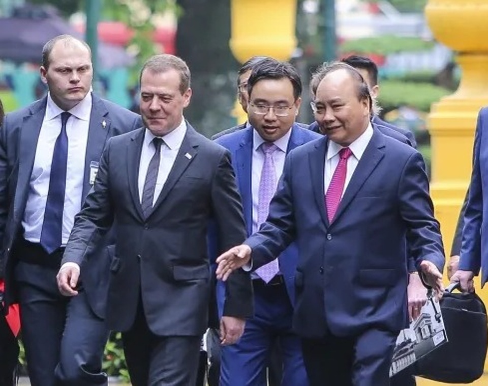 Thủ tướng Việt - Nga trao đổi nhiều dự án hợp tác quan trọng - 2 Thủ tướng Việt - Nga trao đổi nhiều dự án hợp tác quan trọng - 2