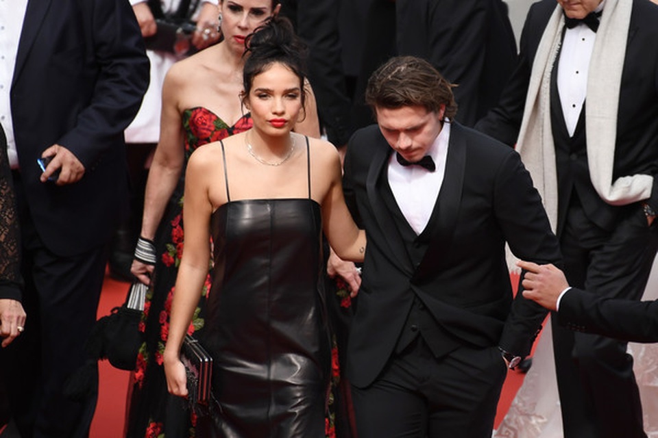 Cậu cả nhà Beckham dự LHP Cannes cùng bạn gái - 9 Cậu cả nhà Beckham dự LHP Cannes cùng bạn gái - 9