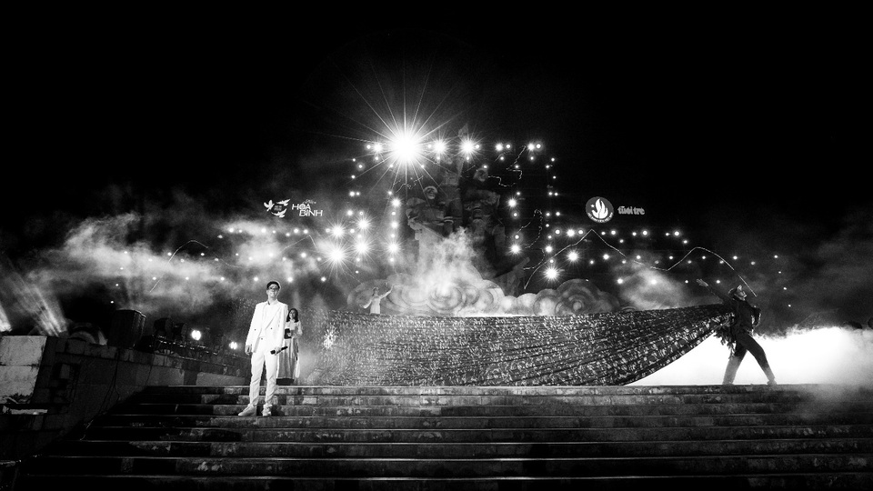 Dàn sao Việt “kể” Câu chuyện hòa bình trong màu áo trắng tinh khôi - 5