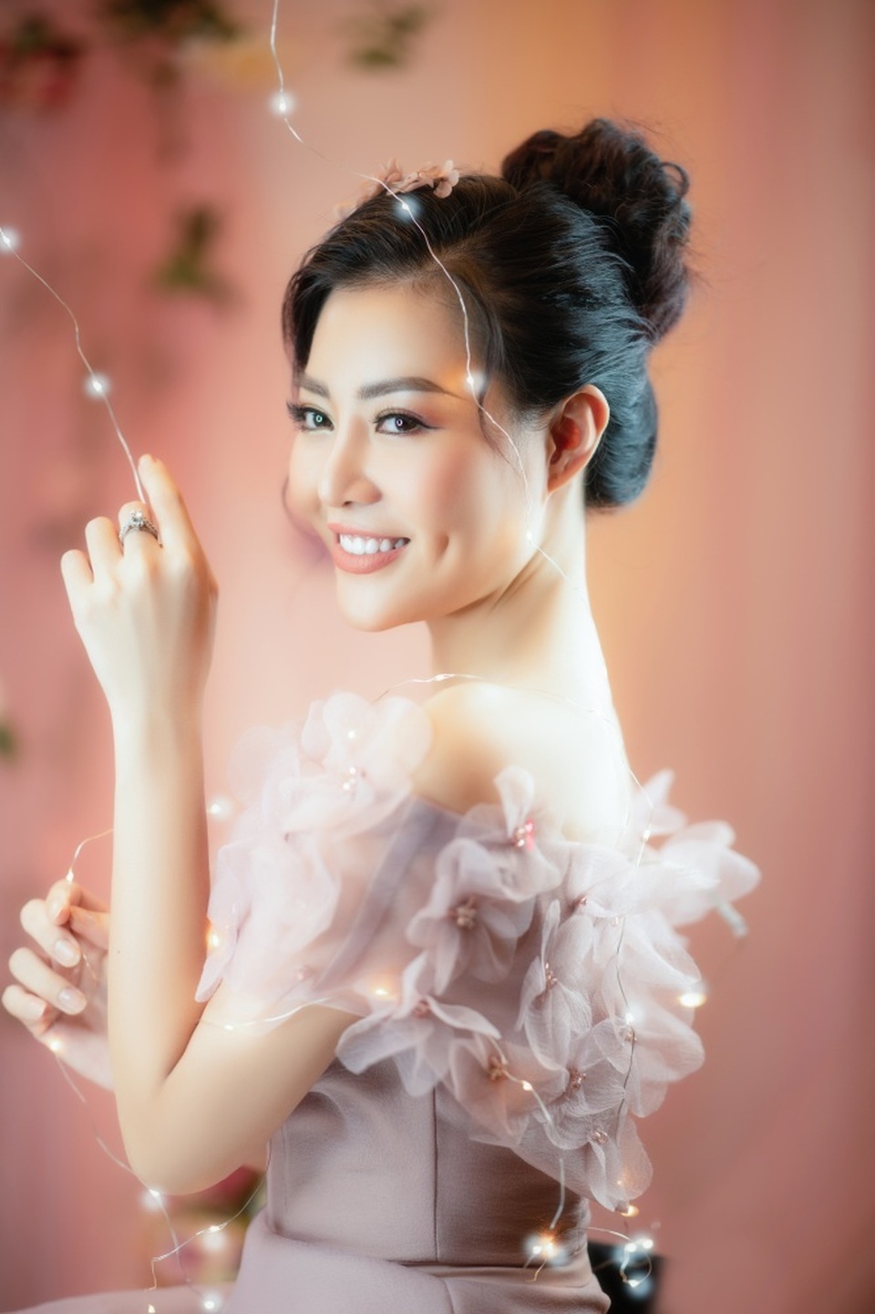 Lan Cave Thanh Hương của Quỳnh Búp Bê tiết lộ về ông xã - 8 Lan Cave Thanh Hương của Quỳnh Búp Bê tiết lộ về ông xã - 8