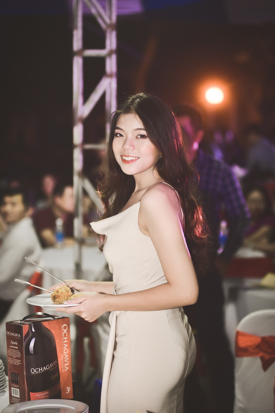 Nữ sinh trường Chu Văn An xinh đẹp lộng lẫy trong lễ trưởng thành - 6 Nữ sinh trường Chu Văn An xinh đẹp lộng lẫy trong lễ trưởng thành - 6