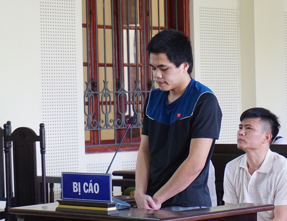 Tử hình ông trùm đường dây ma túy xuyên quốc gia trốn truy nã - 3 Tử hình ông trùm đường dây ma túy xuyên quốc gia trốn truy nã - 3