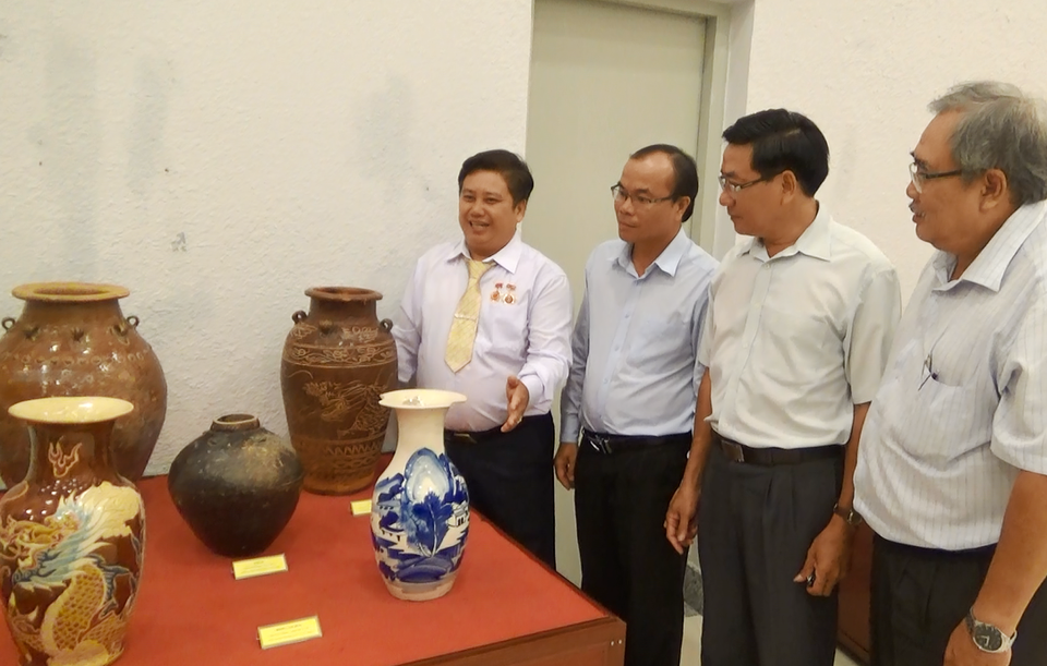 Bảo tàng Bạc Liêu tiếp nhận hơn 500 cổ vật, hiện vật quý giá - 1 Bảo tàng Bạc Liêu tiếp nhận hơn 500 cổ vật, hiện vật quý giá - 1