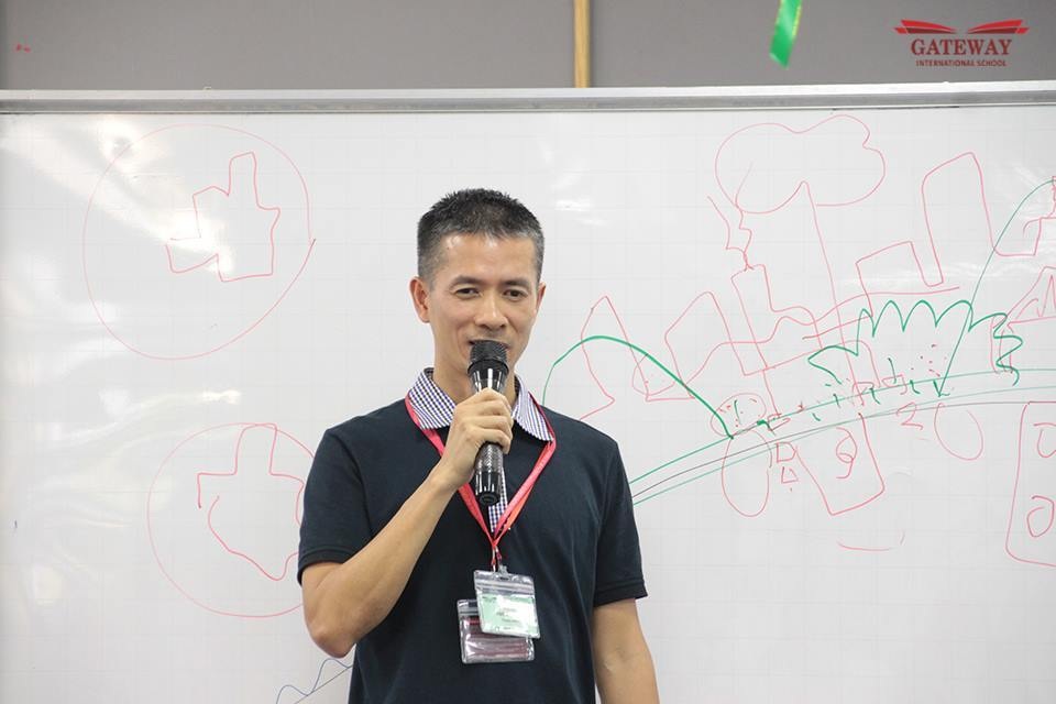 “Một giờ cùng con”: Khi Bố, Mẹ cùng con đứng lớp - 3