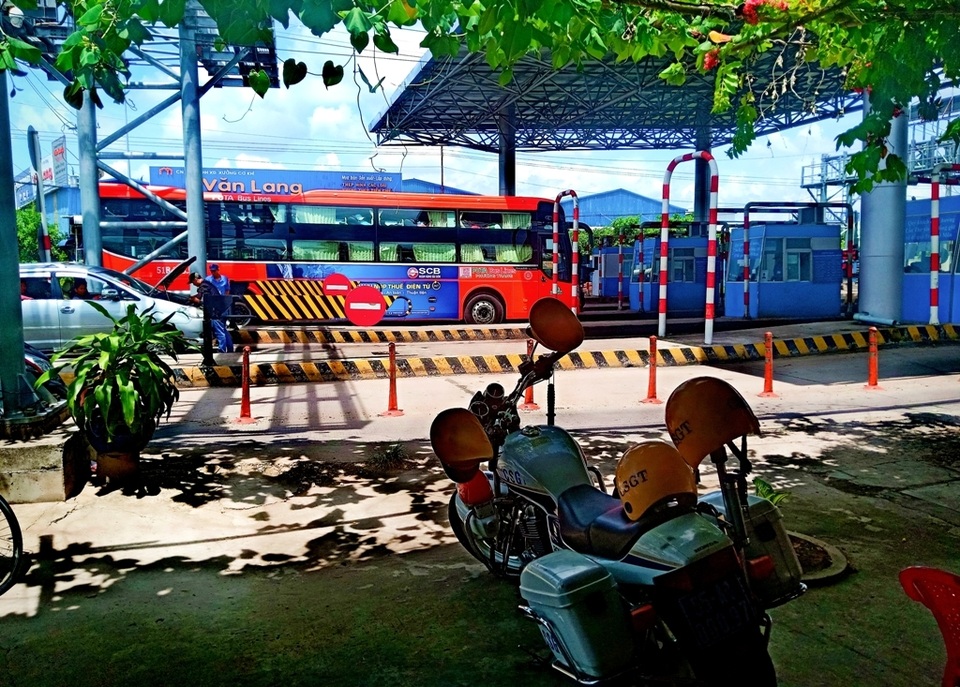 Tổng cục Đường bộ họp kín với Cần Thơ, An Giang vụ tài xế phản ứng trạm T2 - 3 Tổng cục Đường bộ họp kín với Cần Thơ, An Giang vụ tài xế phản ứng trạm T2 - 3