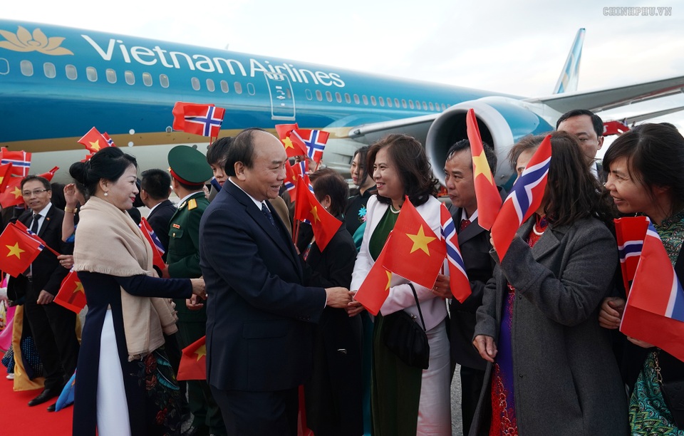 Thủ tướng Nguyễn Xuân Phúc bắt đầu thăm chính thức Vương quốc Na Uy - 1 Thủ tướng Nguyễn Xuân Phúc bắt đầu thăm chính thức Vương quốc Na Uy - 1