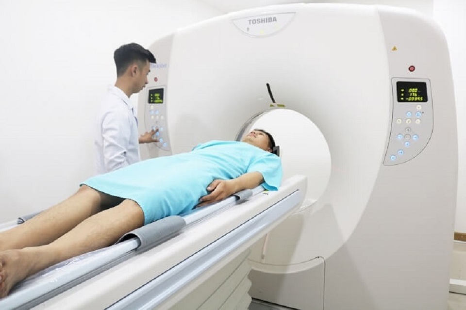 Chụp CT tầm soát bệnh toàn thân, coi chừng mắc ung thư - 1 Chụp CT tầm soát bệnh toàn thân, coi chừng mắc ung thư - 1