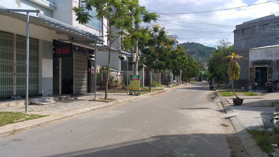 Đà Nẵng phân cấp cho UBND quận, huyện thẩm quyền miễn, giảm tiền sử dụng đất - 1 Đà Nẵng phân cấp cho UBND quận, huyện thẩm quyền miễn, giảm tiền sử dụng đất - 1