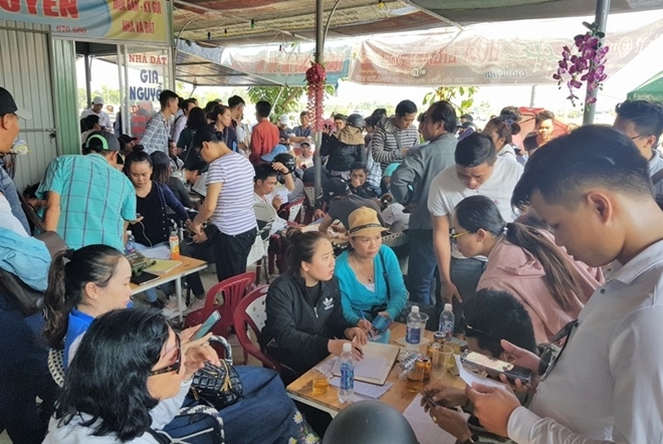 Đà Nẵng thời hậu sốt đất - 2 Đà Nẵng thời hậu sốt đất - 2