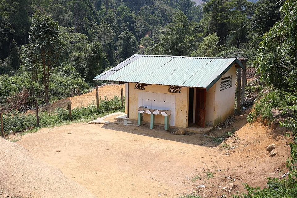 Khởi công xây dựng điểm trường giúp thầy trò vùng biên giới có thêm động lực đến trường - 3 Khởi công xây dựng điểm trường giúp thầy trò vùng biên giới có thêm động lực đến trường - 3