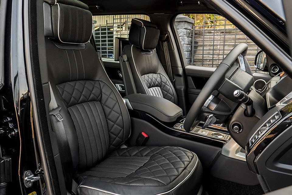 Chiêm ngưỡng chiếc Range Rover đắt hơn cả Bentley Bentayga - 10 Chiêm ngưỡng chiếc Range Rover đắt hơn cả Bentley Bentayga - 10