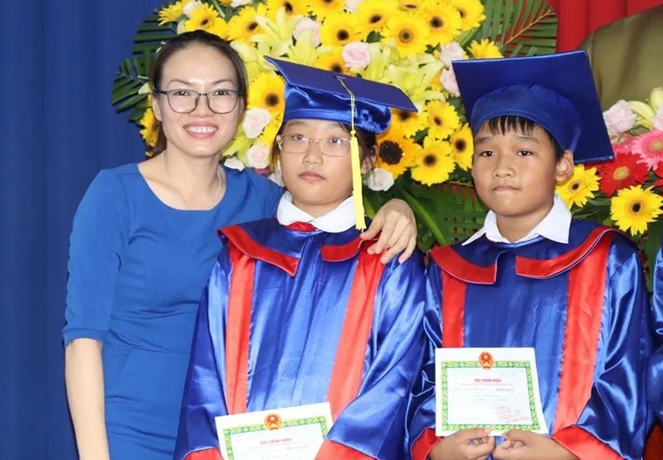 Hiệu trưởng “đáp trả” phụ huynh cần con điểm cao, đẹp học bạ - 3 Hiệu trưởng “đáp trả” phụ huynh cần con điểm cao, đẹp học bạ - 3