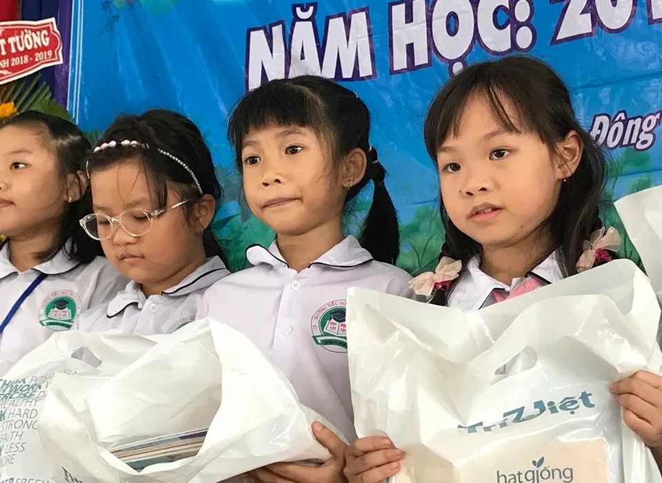 Hiệu trưởng “đáp trả” phụ huynh cần con điểm cao, đẹp học bạ - 4 Hiệu trưởng “đáp trả” phụ huynh cần con điểm cao, đẹp học bạ - 4