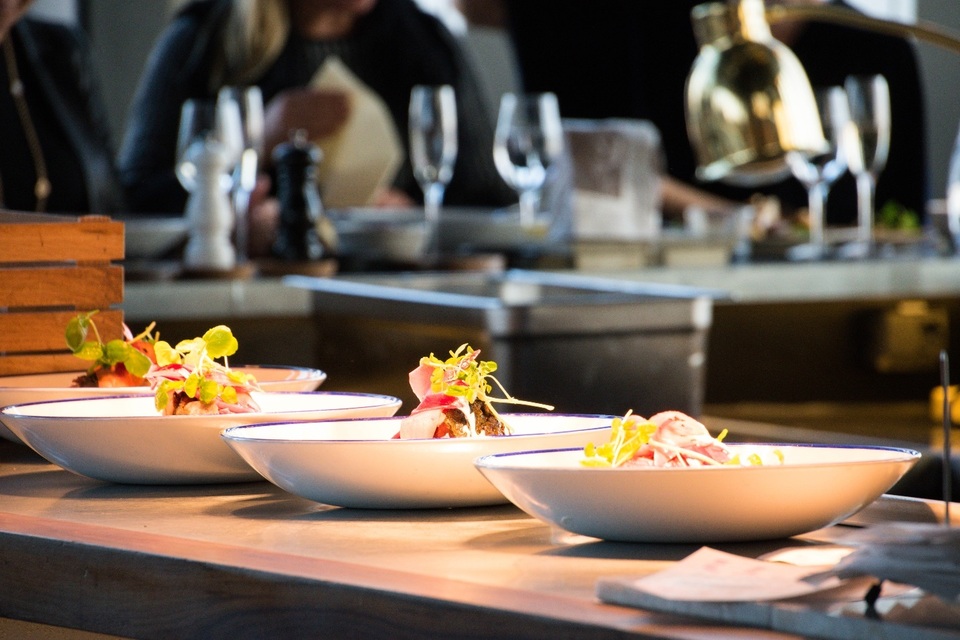 Mãn nhãn với khách sạn Việt Nam đầu tiên lọt top 10 thế giới - 11