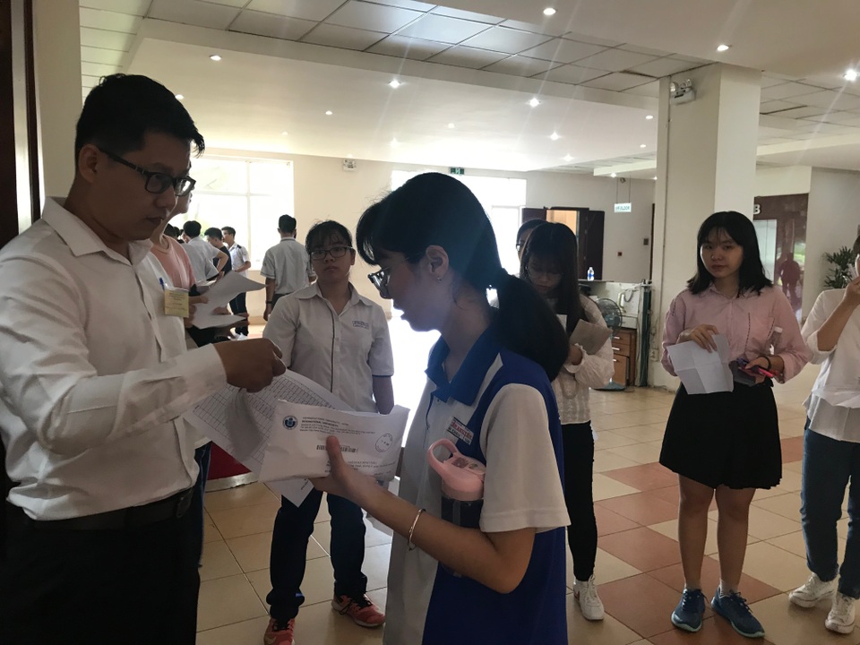 Gần 4.000 thí sinh thi kiểm tra năng lực vào trường ĐH Quốc tế - 1 Gần 4.000 thí sinh thi kiểm tra năng lực vào trường ĐH Quốc tế - 1