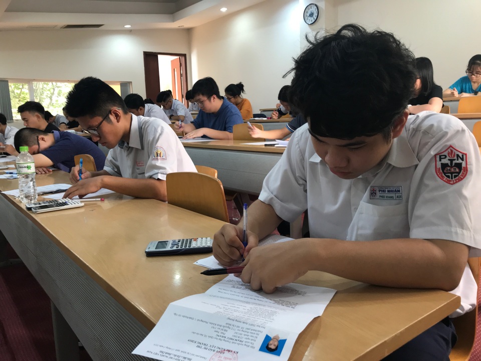 Gần 4.000 thí sinh thi kiểm tra năng lực vào trường ĐH Quốc tế - 3 Gần 4.000 thí sinh thi kiểm tra năng lực vào trường ĐH Quốc tế - 3
