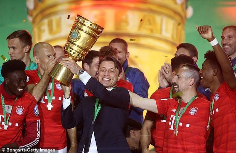 Lewandowski lập cú đúp, Bayern Munich hoàn tất cú đúp giải quốc nội - 3 Lewandowski lập cú đúp, Bayern Munich hoàn tất cú đúp giải quốc nội - 3