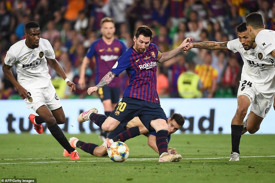 Đánh bại Barcelona, Valencia vô địch Cúp Nhà vua - 4