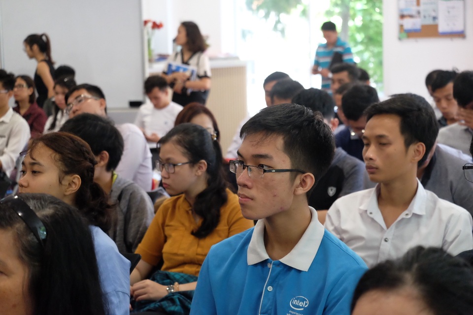 Giải thưởng Nhân tài Đất Việt 2019 tạo sức hút lớn với cộng đồng startup Đà Nẵng - 2 Giải thưởng Nhân tài Đất Việt 2019 tạo sức hút lớn với cộng đồng startup Đà Nẵng - 2