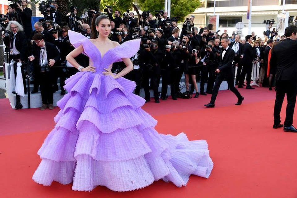 Những bộ váy đẹp nhất trên thảm đỏ Cannes 2019 - 28 Những bộ váy đẹp nhất trên thảm đỏ Cannes 2019 - 28
