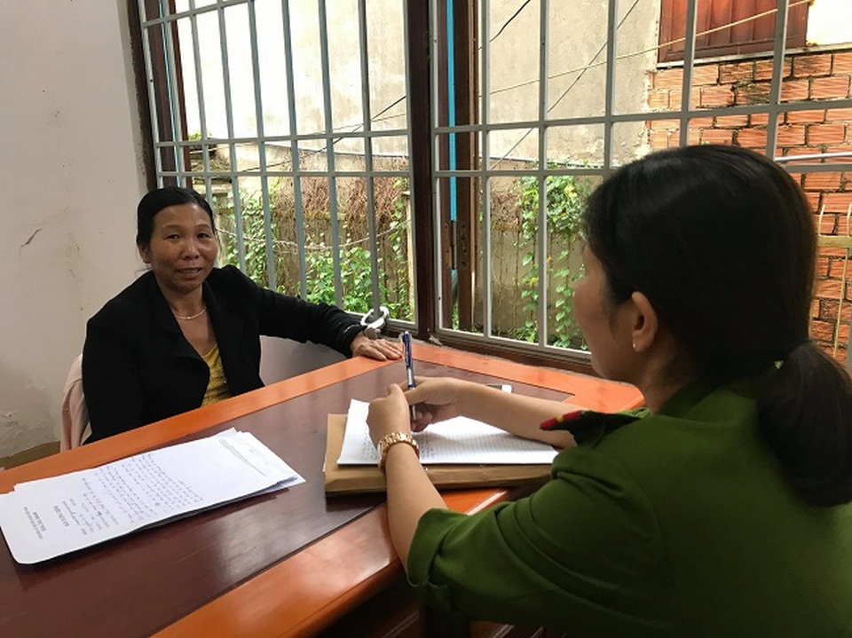 Vẻ mặt tỉnh bơ khó hiểu của nghi can sát hại 3 bà cháu ở Lâm Đồng - 1