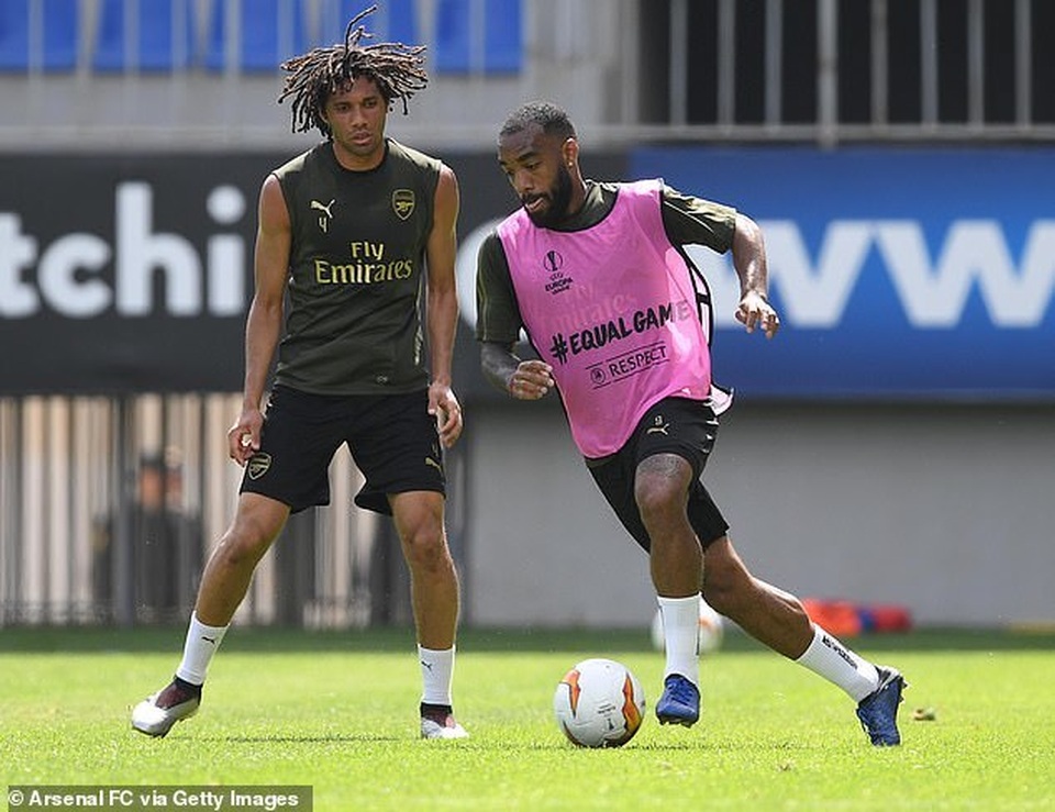 Cầu thủ Arsenal tích cực tập luyện trước trận chung kết Europa League - 5 Cầu thủ Arsenal tích cực tập luyện trước trận chung kết Europa League - 5