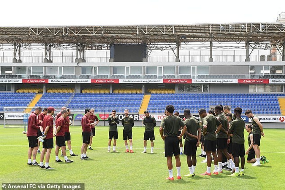 Cầu thủ Arsenal tích cực tập luyện trước trận chung kết Europa League - 2 Cầu thủ Arsenal tích cực tập luyện trước trận chung kết Europa League - 2