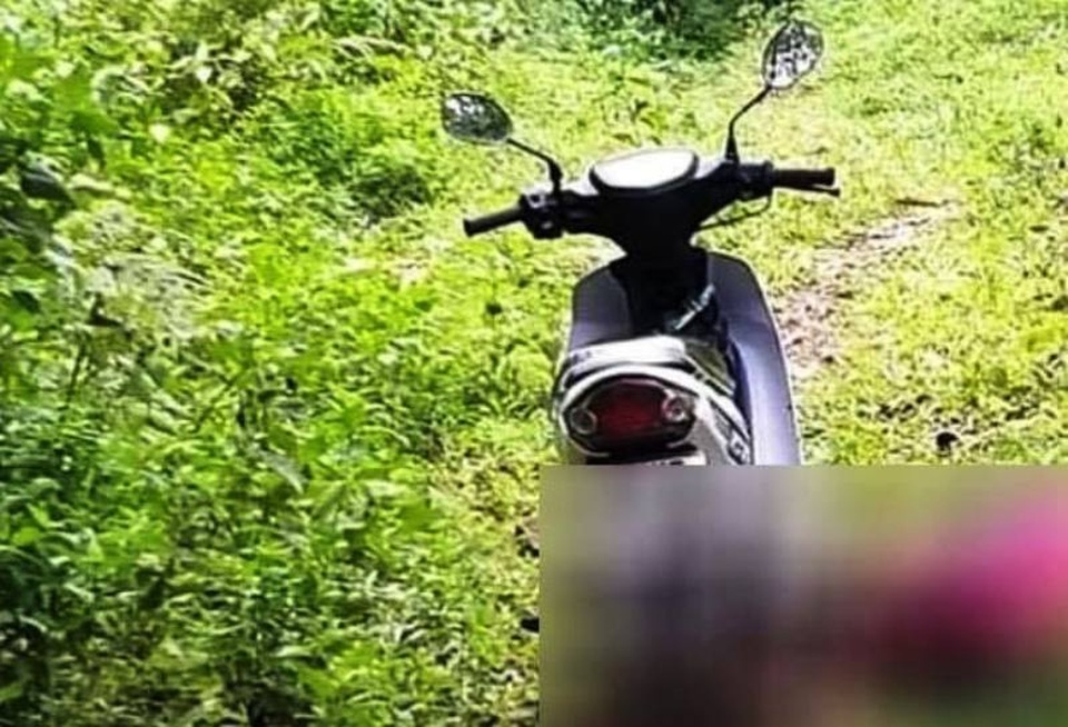 Phát hiện nam thanh niên nằm gục chết trên đồi, cạnh xe máy - 1