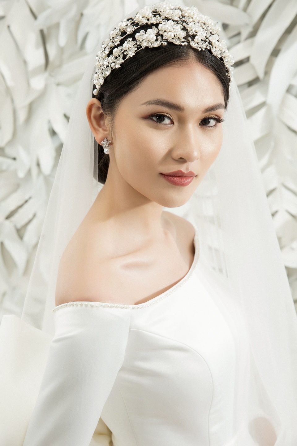 Thực hư Á hậu Việt Nam 2016 sắp lên xe hoa? - 2 Thực hư Á hậu Việt Nam 2016 sắp lên xe hoa? - 2