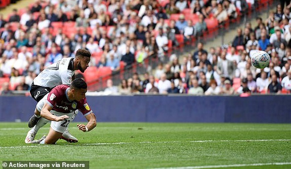 Thắng nghẹt thở trước Derby County, Aston Villa giành vé thăng hạng Premier League - 1 Thắng nghẹt thở trước Derby County, Aston Villa giành vé thăng hạng Premier League - 1